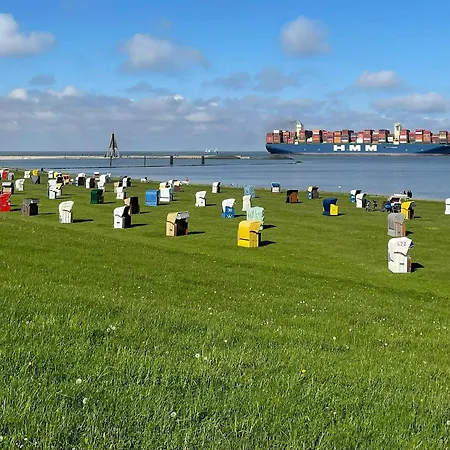 Auszeit Im Haus Elbe Whg.6 In Mitten Von Doese, 800m Bis Zum *