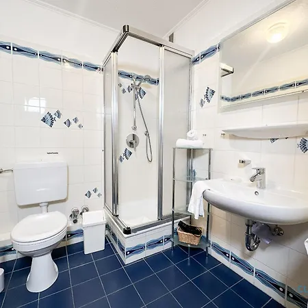 Apartment Auszeit Im Haus Elbe Whg.6 In Mitten Von Doese, 800m Bis Zum