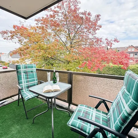 Apartment Auszeit Im Haus Elbe Whg.6 In Mitten Von Doese, 800m Bis Zum